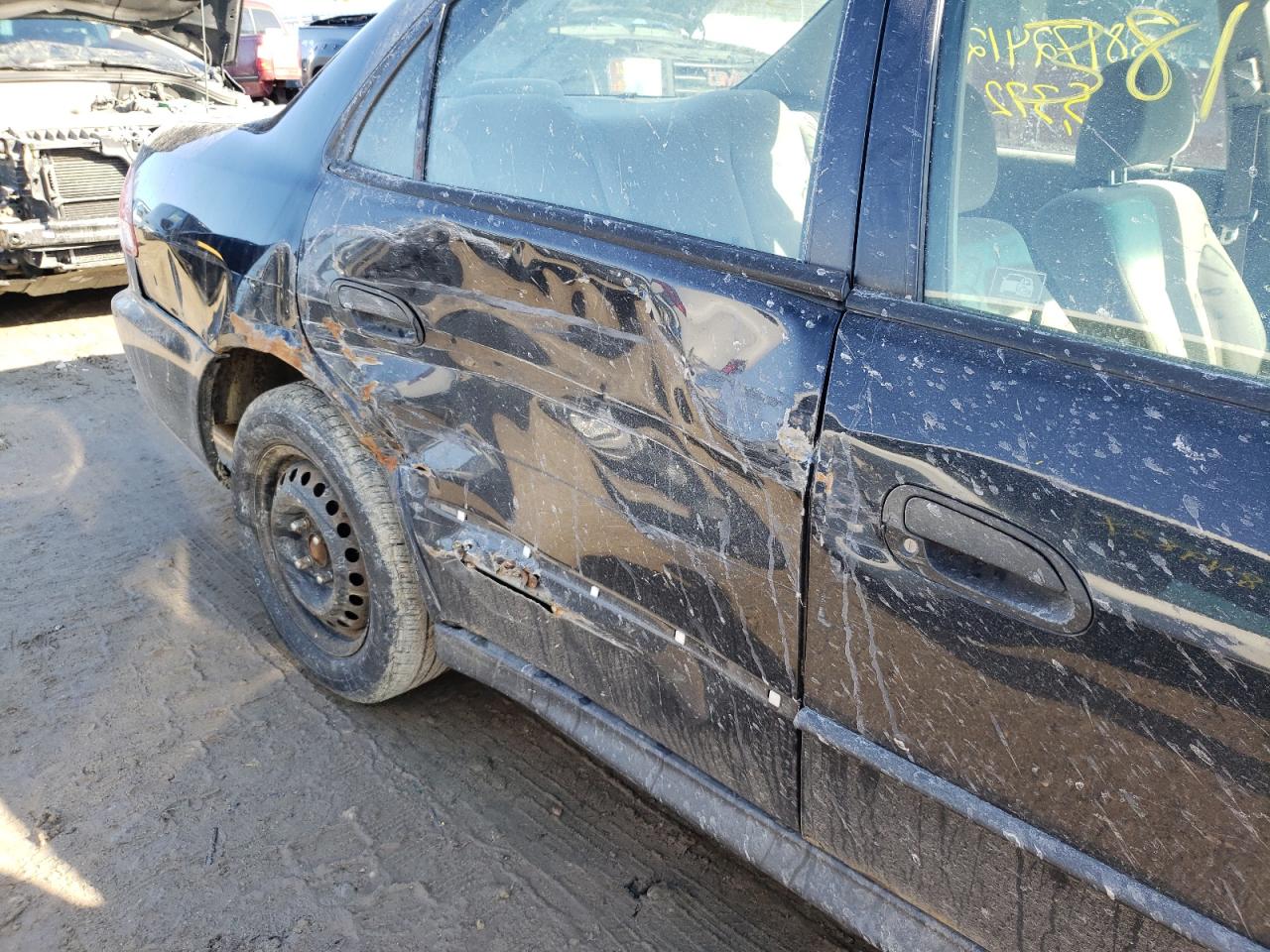 Photo 9 from auction – 2001 HONDA ACCORD DX with VIN JHMCF85441C000541