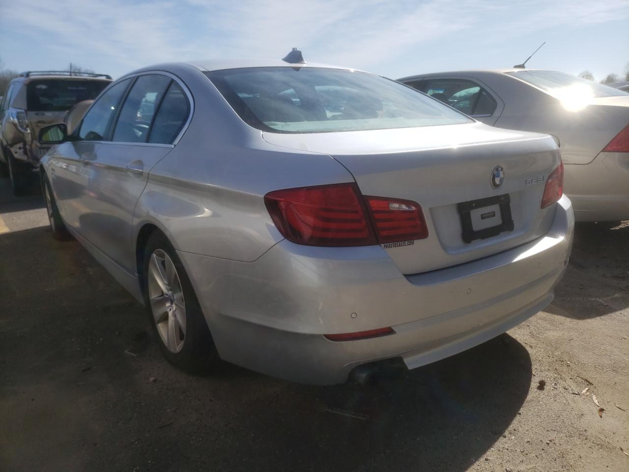 Photo 3 from auction – 2012 BMW 528 XI with VIN WBAXH5C59CDW10386