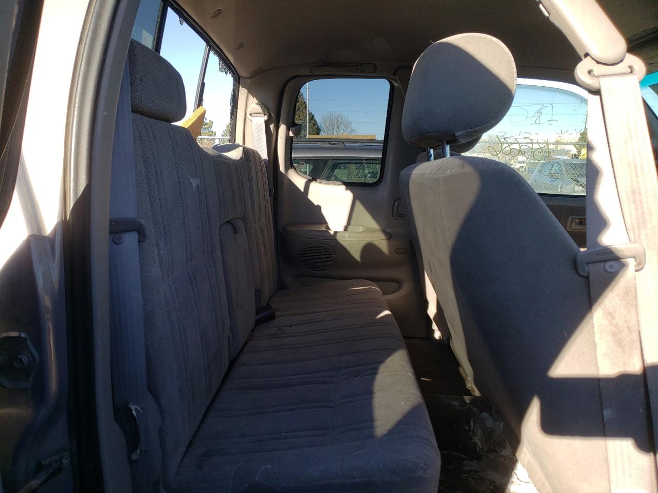 Photo 6 from auction – 2000 TOYOTA TUNDRA ACC with VIN 5TBBT4417YS065813