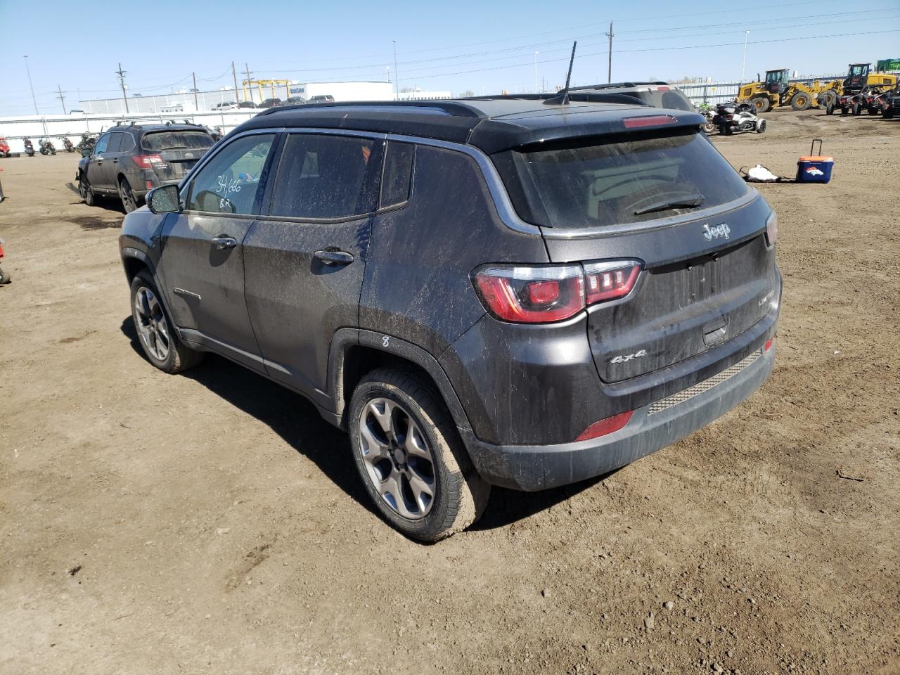 Photo 3 from auction – 2018 JEEP COMPASS LI with VIN 3C4NJDCB7JT456251