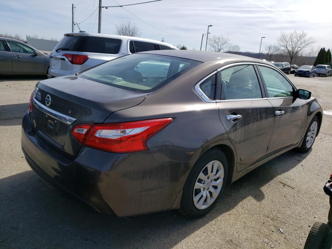 Photo 4 from auction – 2016 NISSAN ALTIMA 2.5 with VIN 1N4AL3AP2GN385251