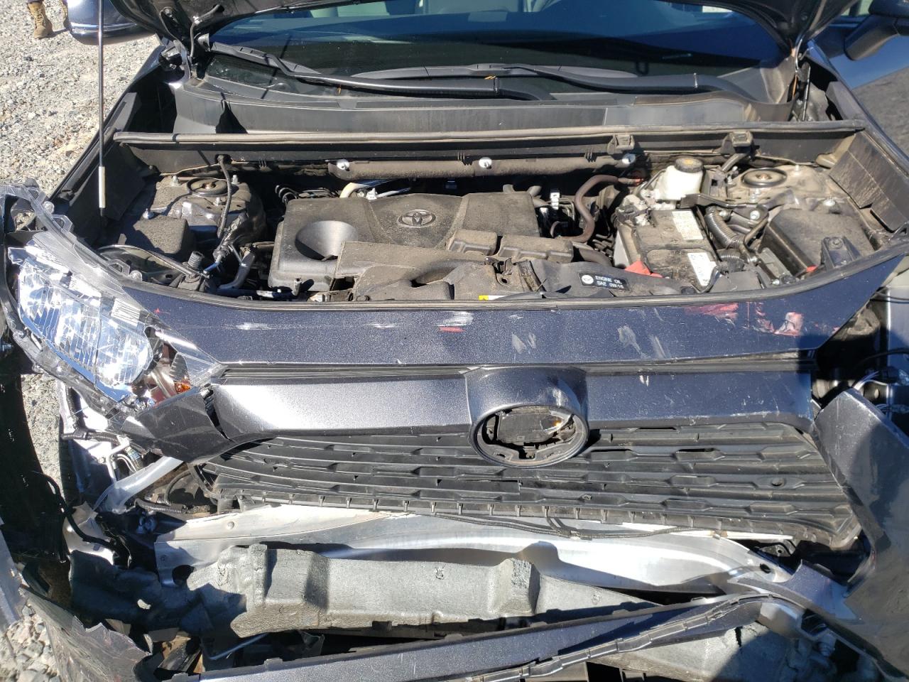 Photo 7 from auction – 2021 TOYOTA RAV4 XLE P with VIN 2T3A1RFVXMC150600