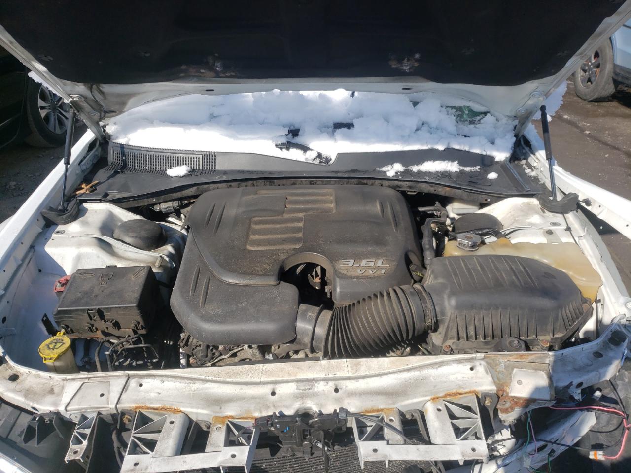 Photo 7 from auction – 2014 CHRYSLER 300 with VIN 2C3CCAAG1EH328749