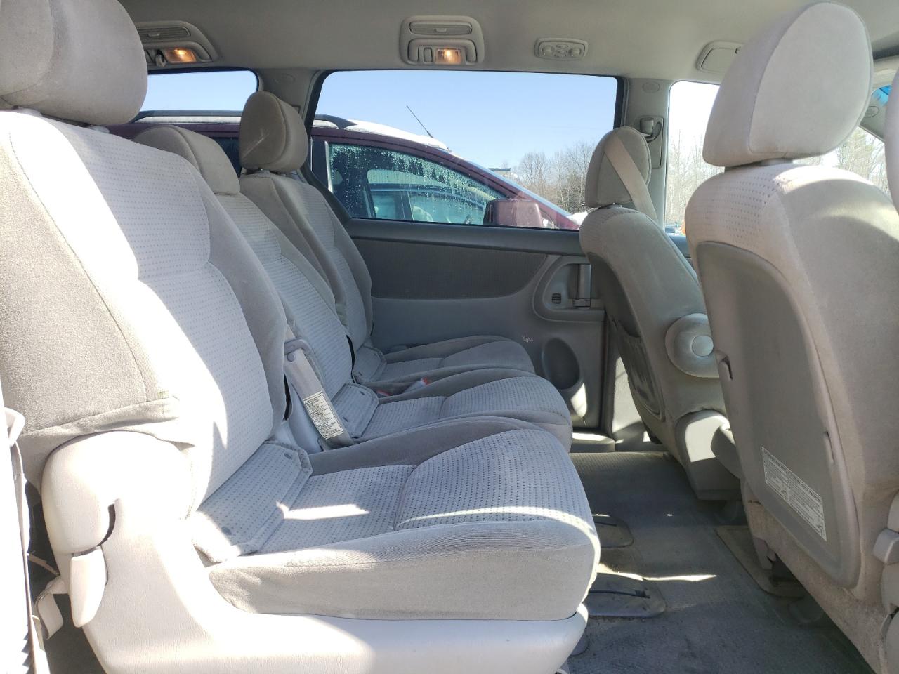 Photo 6 from auction – 2006 TOYOTA SIENNA CE with VIN 5TDZA23C76S456461