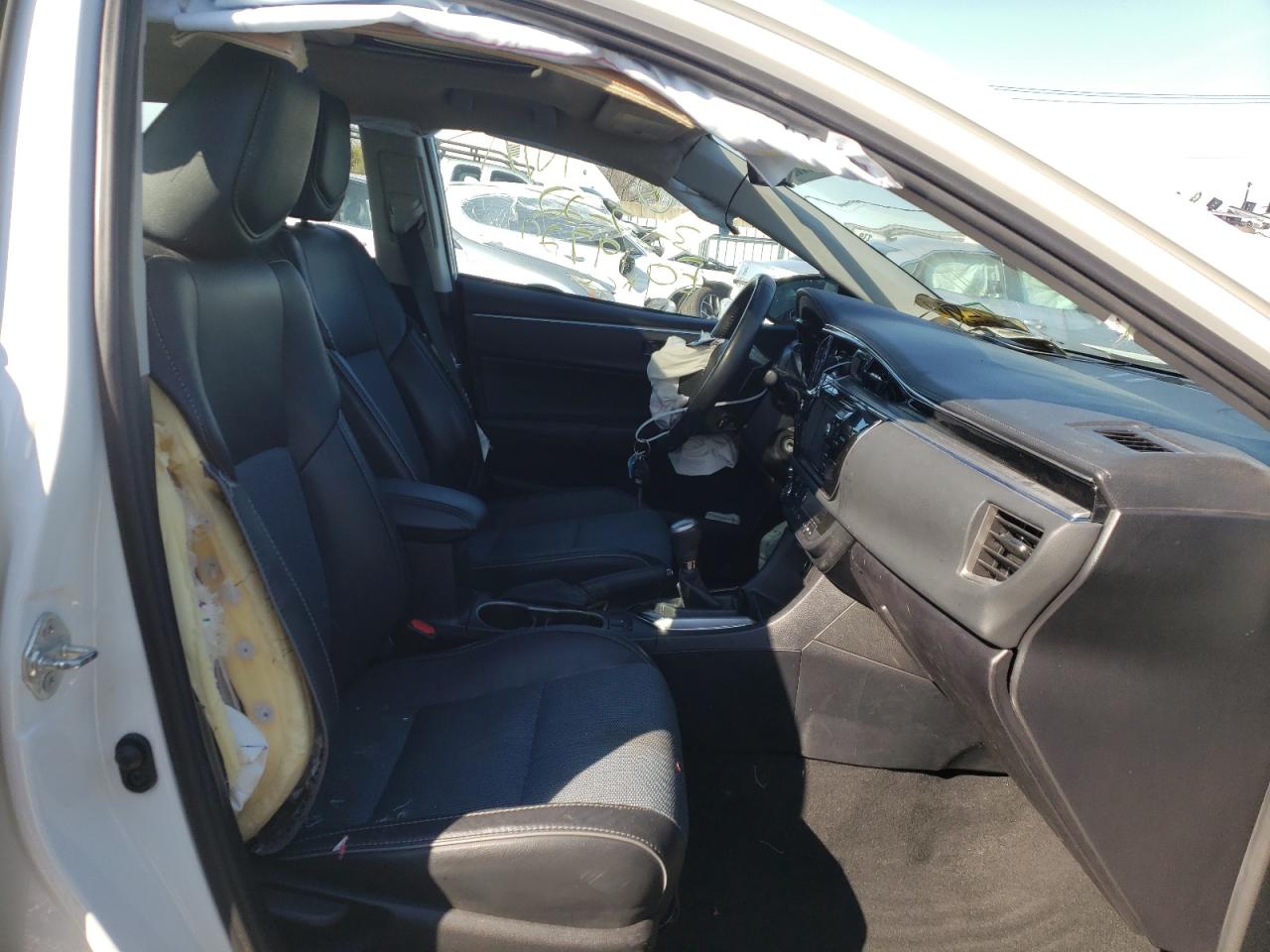 Photo 5 from auction – 2014 TOYOTA COROLLA L with VIN 2T1BURHE1EC221900