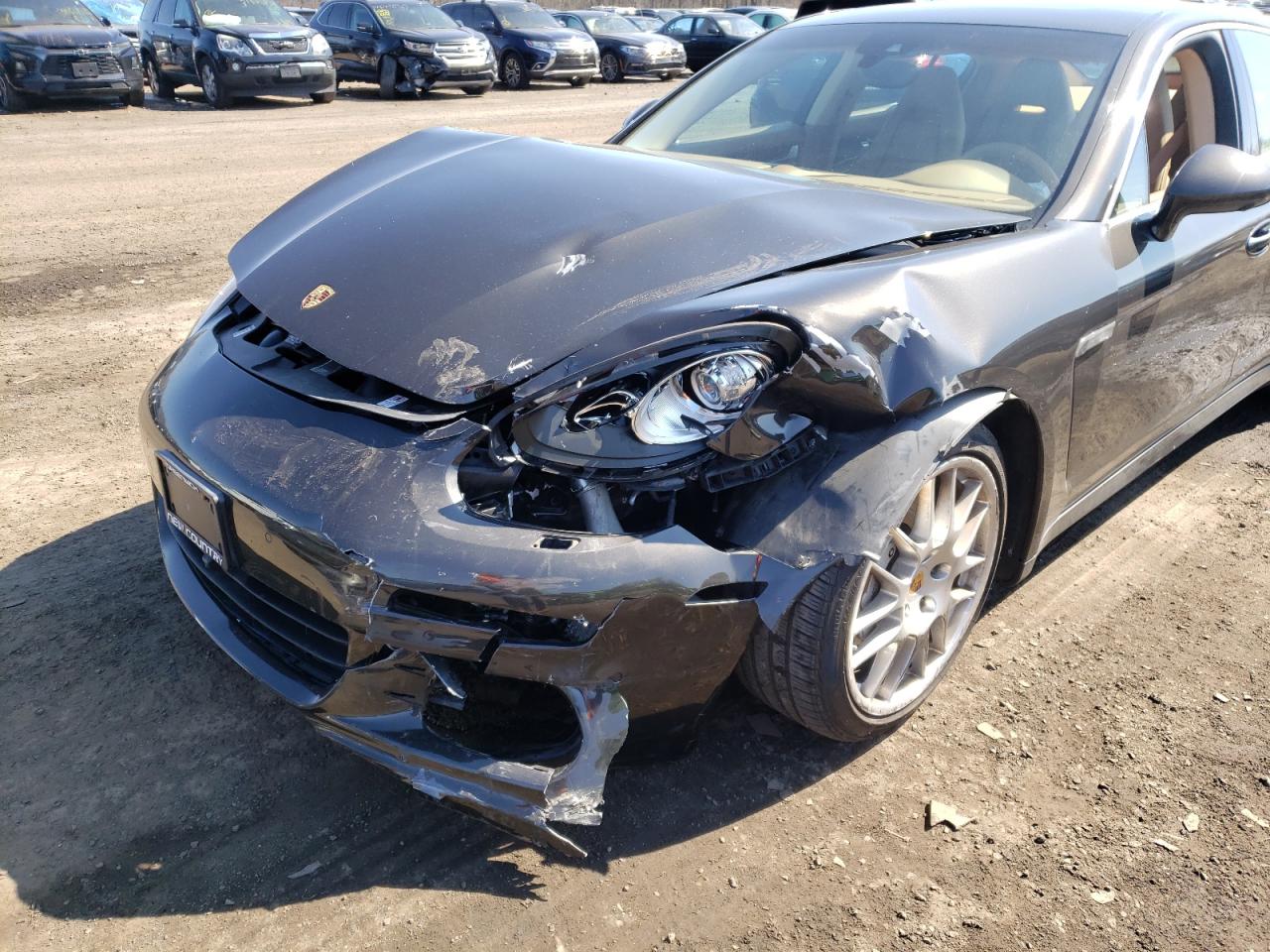 Photo 9 from auction – 2014 PORSCHE PANAMERA S with VIN WP0AB2A71EL056122