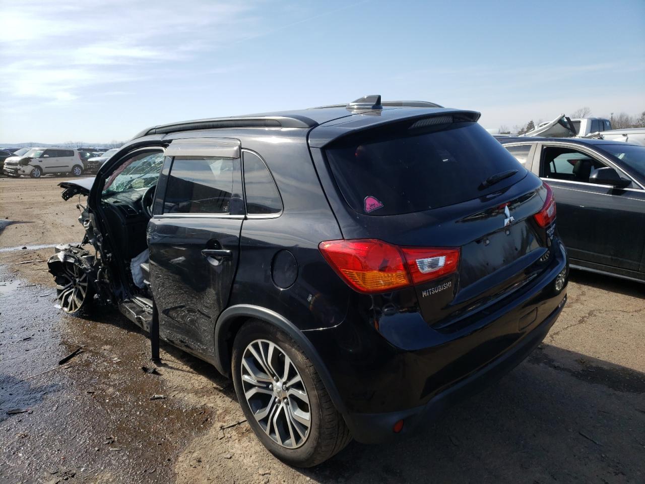 Photo 3 from auction – 2017 MITSUBISHI OUTLANDER with VIN JA4AR4AW5HZ049328