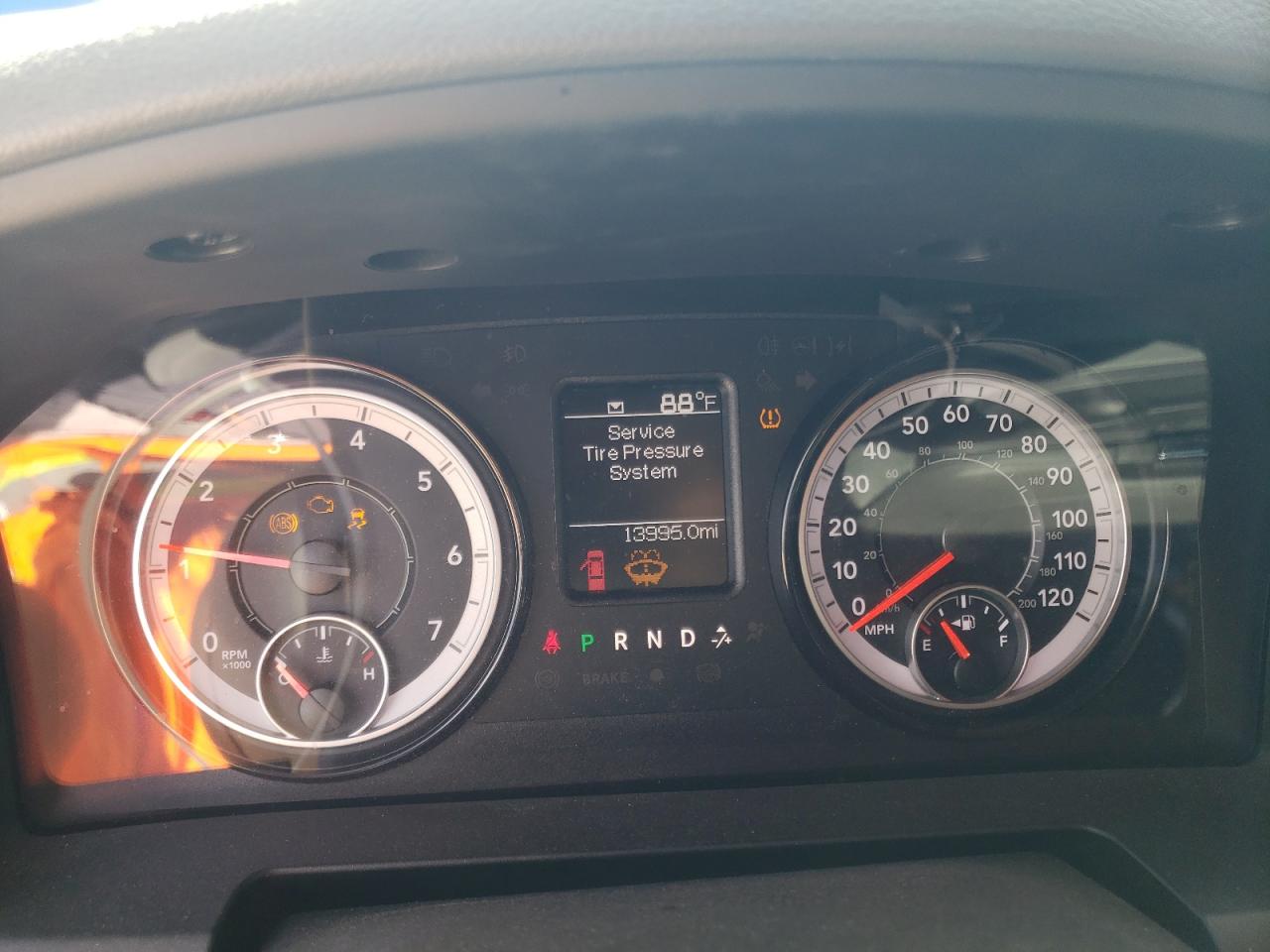 Photo 8 from auction – 2019 RAM 1500 CLASS with VIN 3C6JR6ATXKG501019