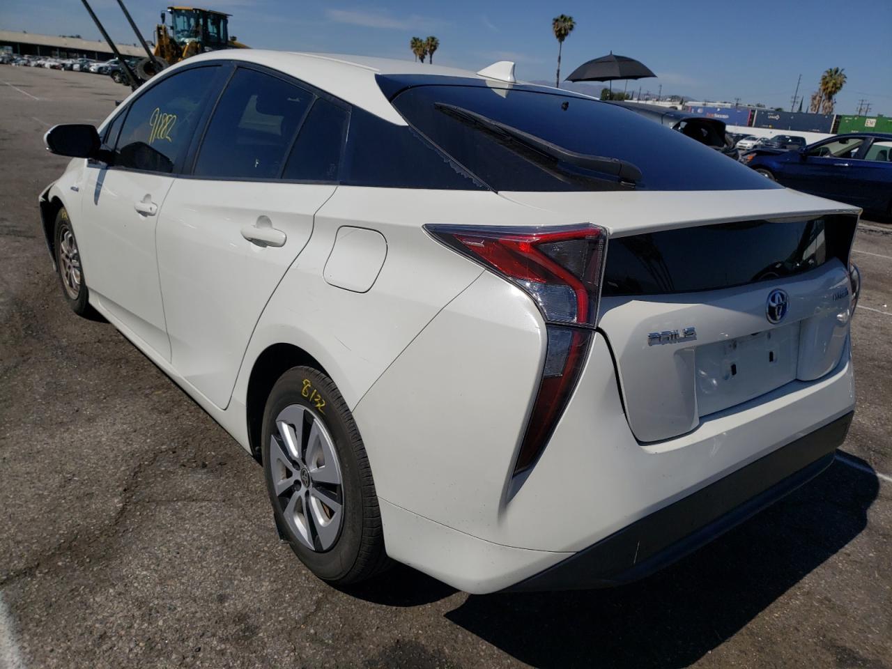 Photo 3 from auction – 2017 TOYOTA PRIUS with VIN JTDKARFU7H3039926