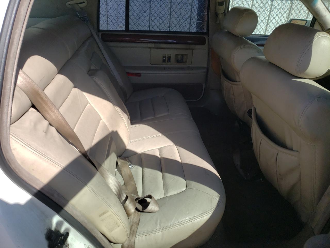 Photo 6 from auction – 1994 CADILLAC DEVILLE with VIN 1G6KD52B2RU273006