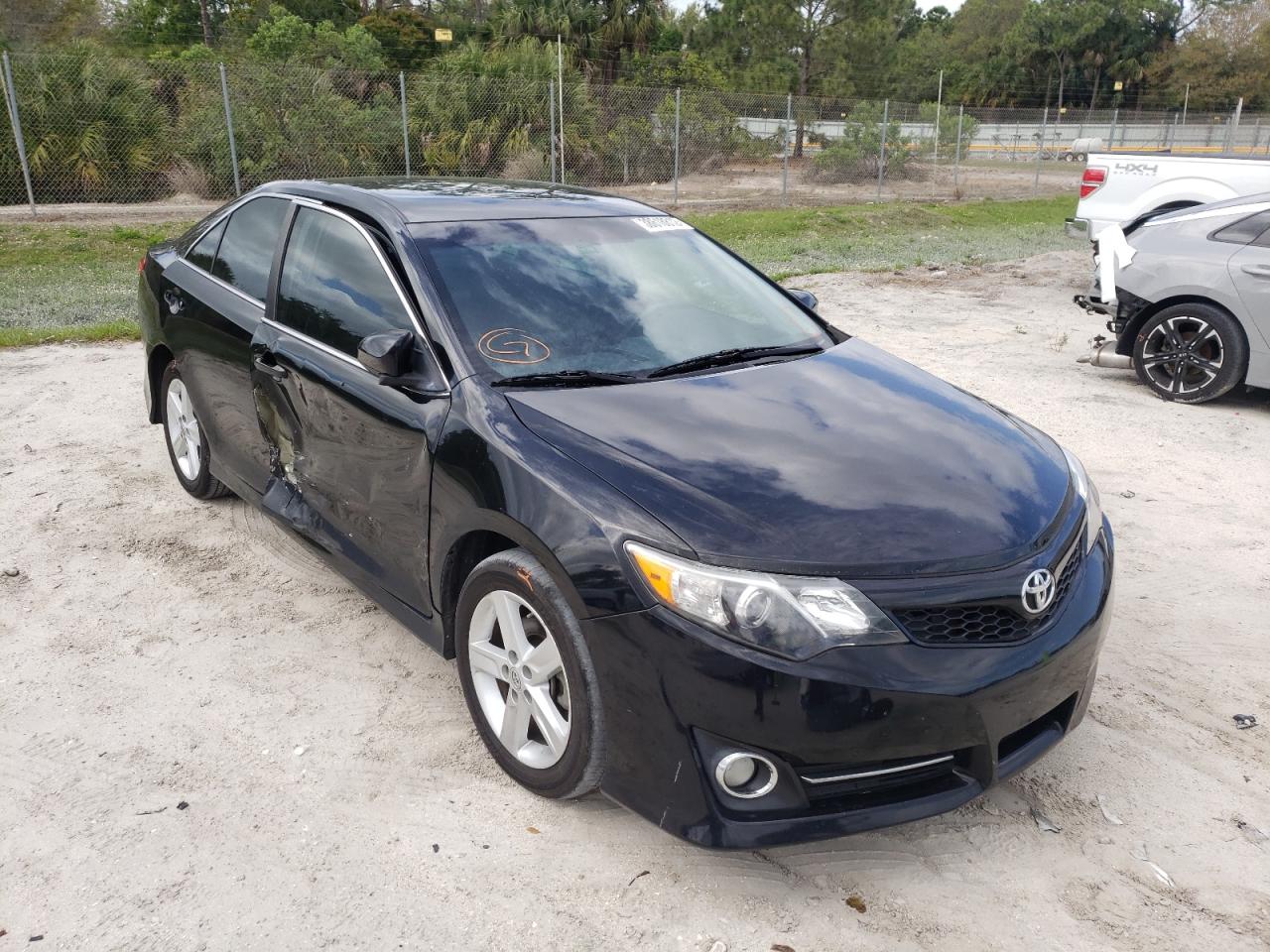 TOYOTA CAMRY 2012 with VIN 4T1BF1FK1CU063039 - Photo from auction