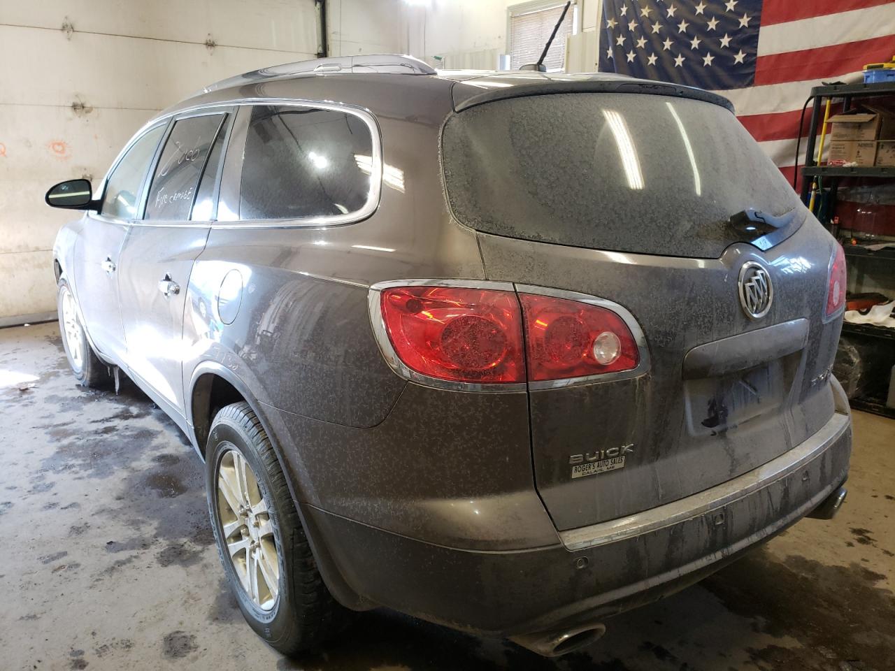 Photo 3 from auction – 2008 BUICK ENCLAVE CX with VIN 5GAEV13768J182736
