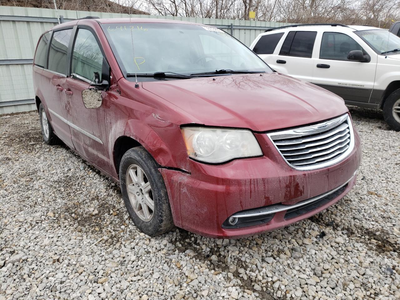 CHRYSLER TOWN & COU 2011 with VIN 2A4RR8DG7BR641216 - Photo from auction