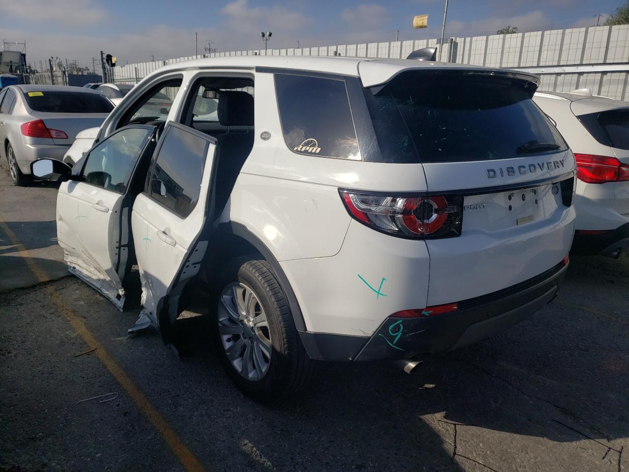 Photo 3 from auction – 2019 LAND ROVER DISCOVERY with VIN SALCP2FX5KH823724