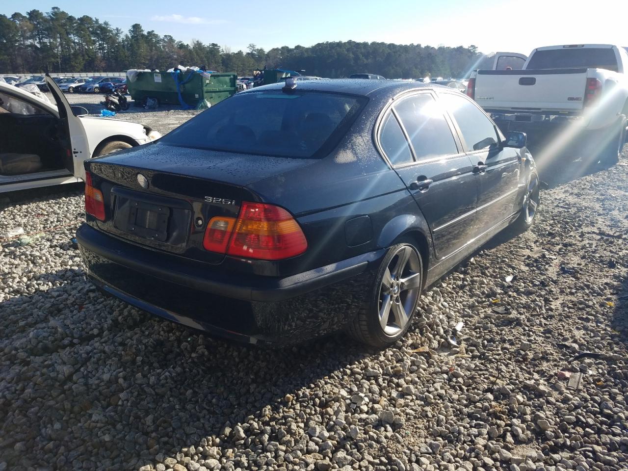 Photo 4 from auction – 2004 BMW 325 I with VIN WBAEV33494KL62696