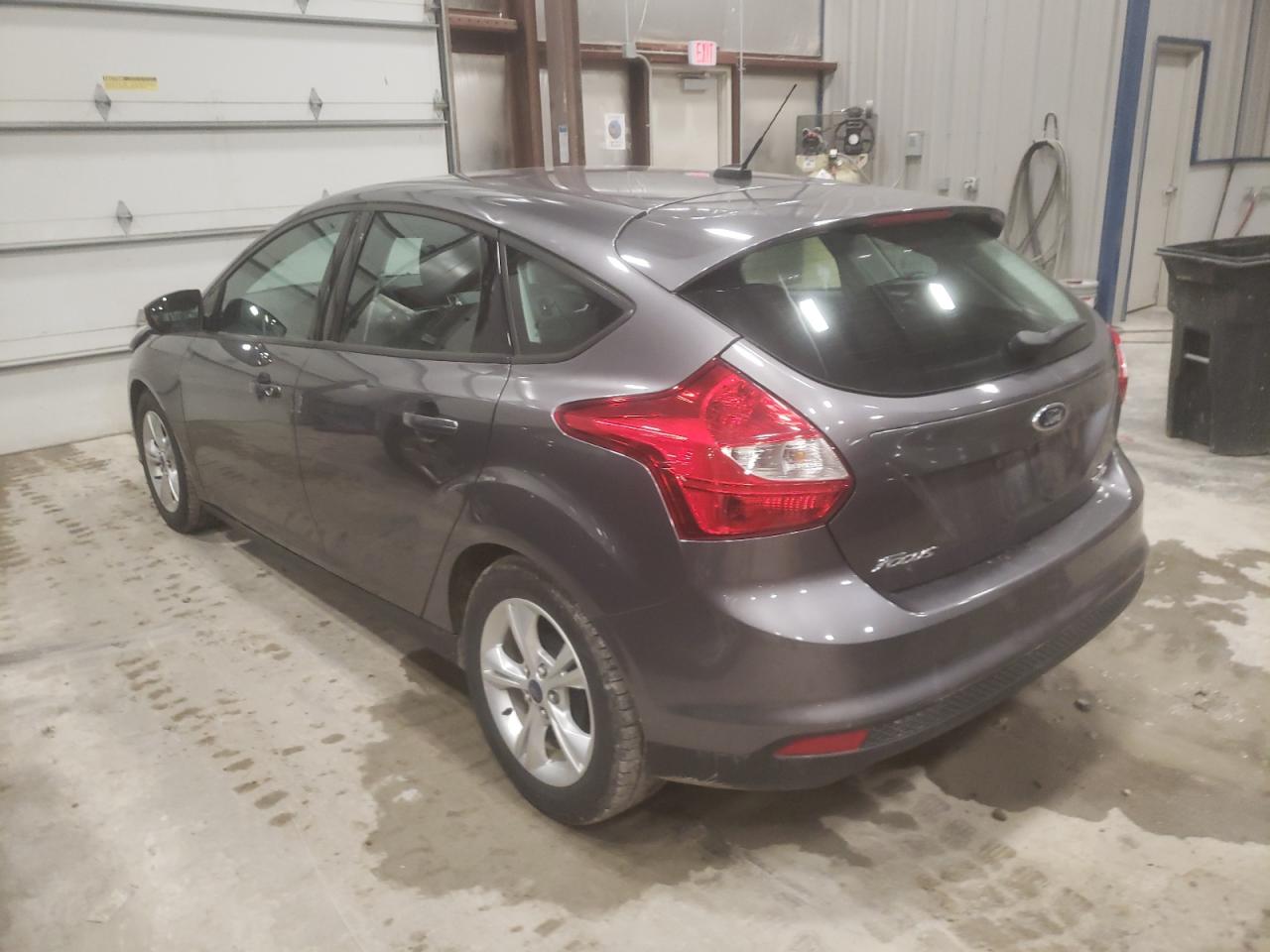 Photo 3 from auction – 2014 FORD FOCUS SE with VIN 1FADP3K23EL264242