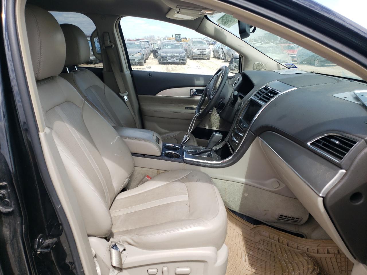 Photo 5 from auction – 2013 LINCOLN MKX with VIN 2LMDJ6JK0DBL43140