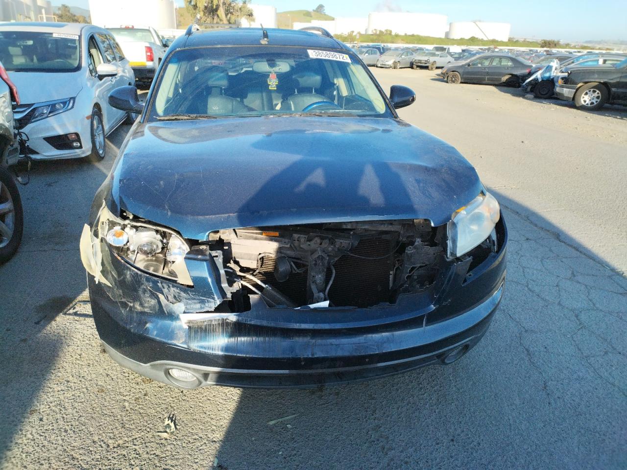 Photo 9 from auction – 2005 INFINITI FX35 with VIN JNRAS08W15X213061