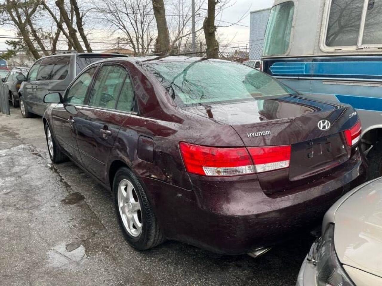 Photo 3 from auction – 2006 HYUNDAI SONATA GLS with VIN 5NPEU46F16H039608