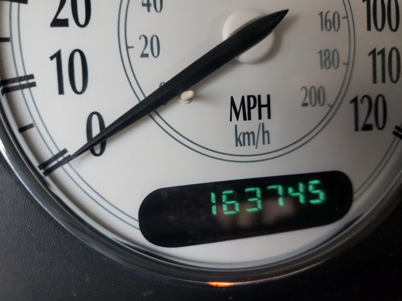 Photo 8 from auction – 1999 CHRYSLER 300M with VIN 2C3HE66G1XH784937