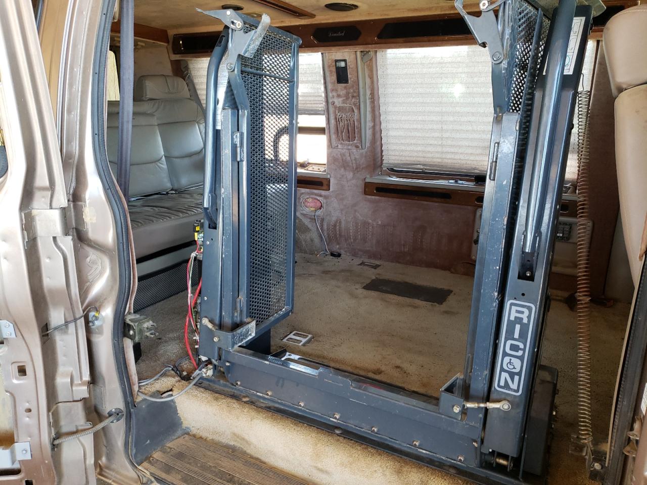 Photo 6 from auction – 1998 CHEVROLET EXPRESS G1 with VIN 1GBFG15R1W1038024