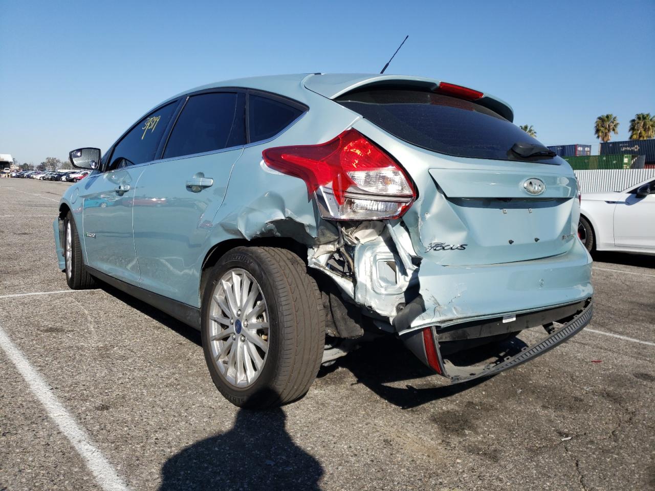 Photo 3 from auction – 2013 FORD FOCUS BEV with VIN 1FADP3R41DL363051