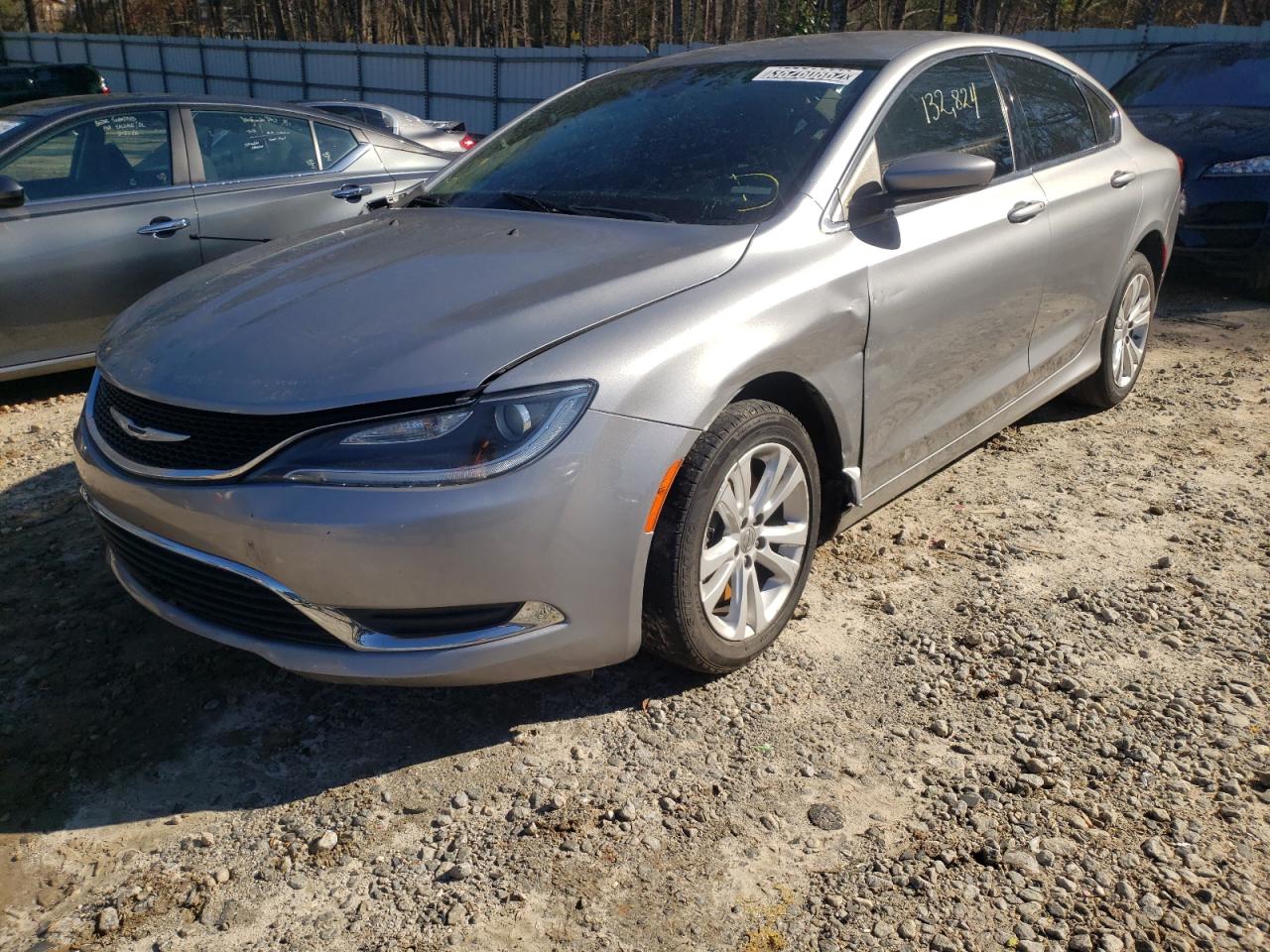 Photo 2 from auction – 2017 CHRYSLER 200 LIMITE with VIN 1C3CCCAG2HN510029