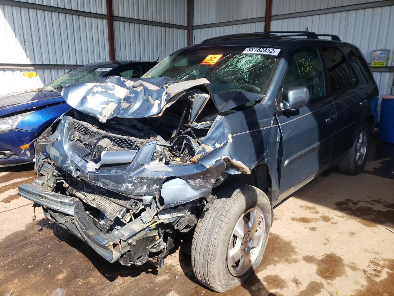 Photo 2 from auction – 2005 ACURA MDX with VIN 2HNYD18215H500748
