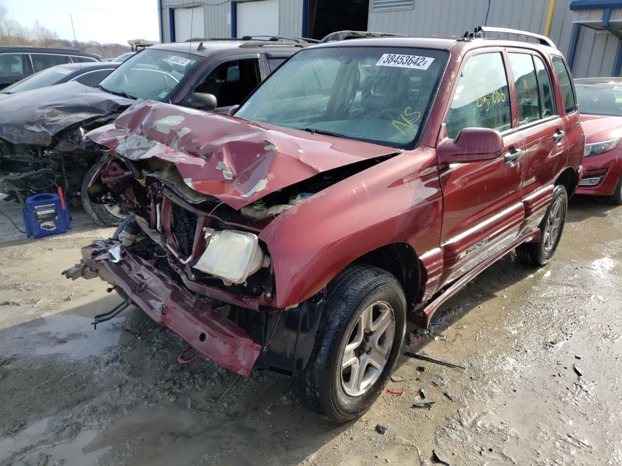 Photo 2 from auction – 2003 CHEVROLET TRACKER LT with VIN 2CNBJ634236907296