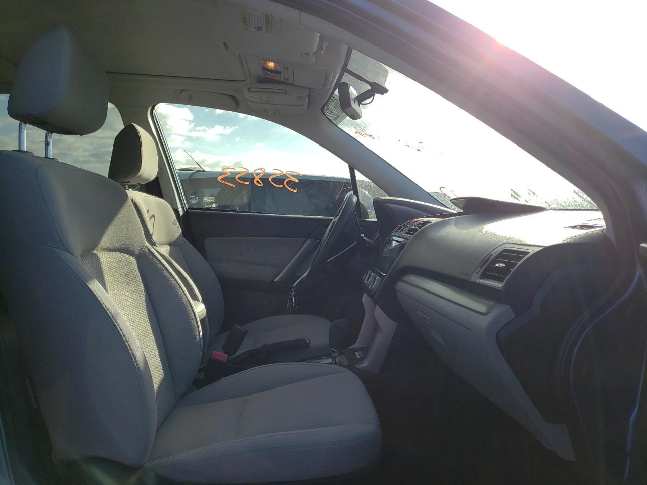 Photo 5 from auction – 2018 SUBARU FORESTER 2 with VIN JF2SJAEC6JH576646