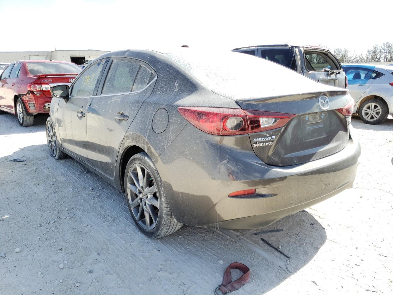Photo 3 from auction – 2018 MAZDA 3 TOURING with VIN 3MZBN1V34JM178718