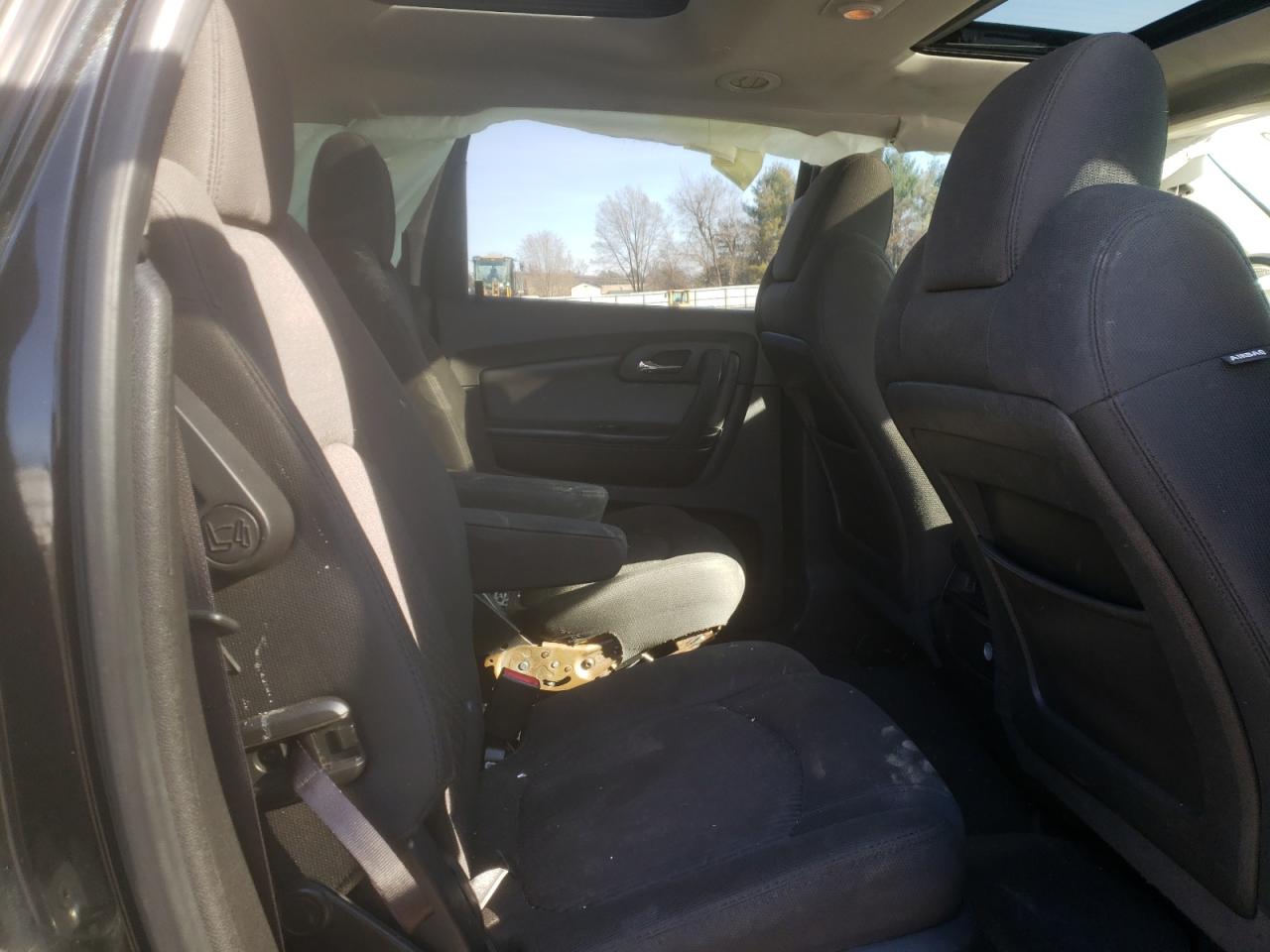Photo 6 from auction – 2012 CHEVROLET TRAVERSE L with VIN 1GNKVGED3CJ247257