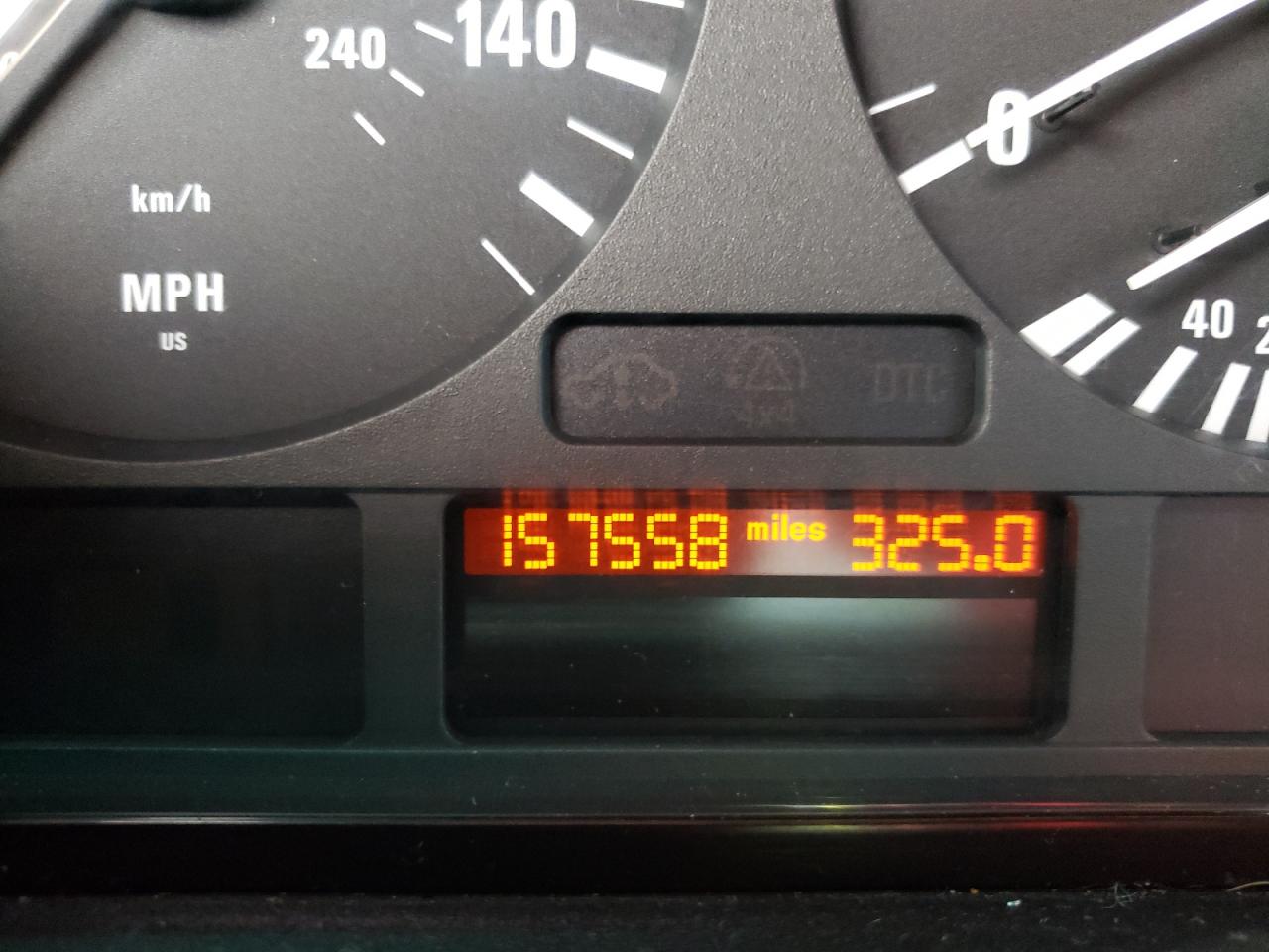 Photo 8 from auction – 2005 BMW X5 3.0I with VIN 5UXFA13545LY13902