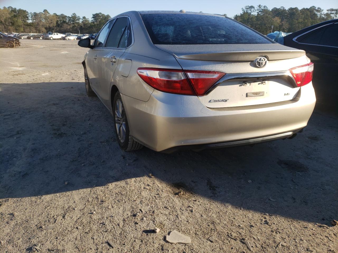 Photo 3 from auction – 2016 TOYOTA CAMRY LE with VIN 4T1BF1FK9GU549474