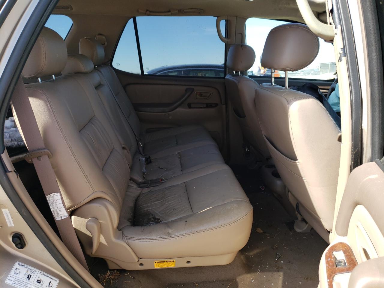 Photo 6 from auction – 2001 TOYOTA SEQUOIA SR with VIN 5TDBT44A01S022847