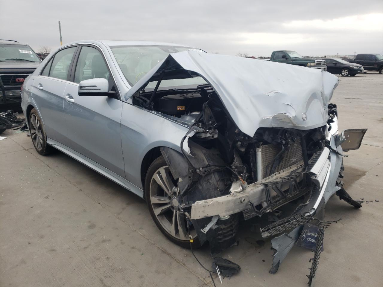 MERCEDES-BENZ E 350 2014 with VIN WDDHF5KB5EA861629 - Photo from auction