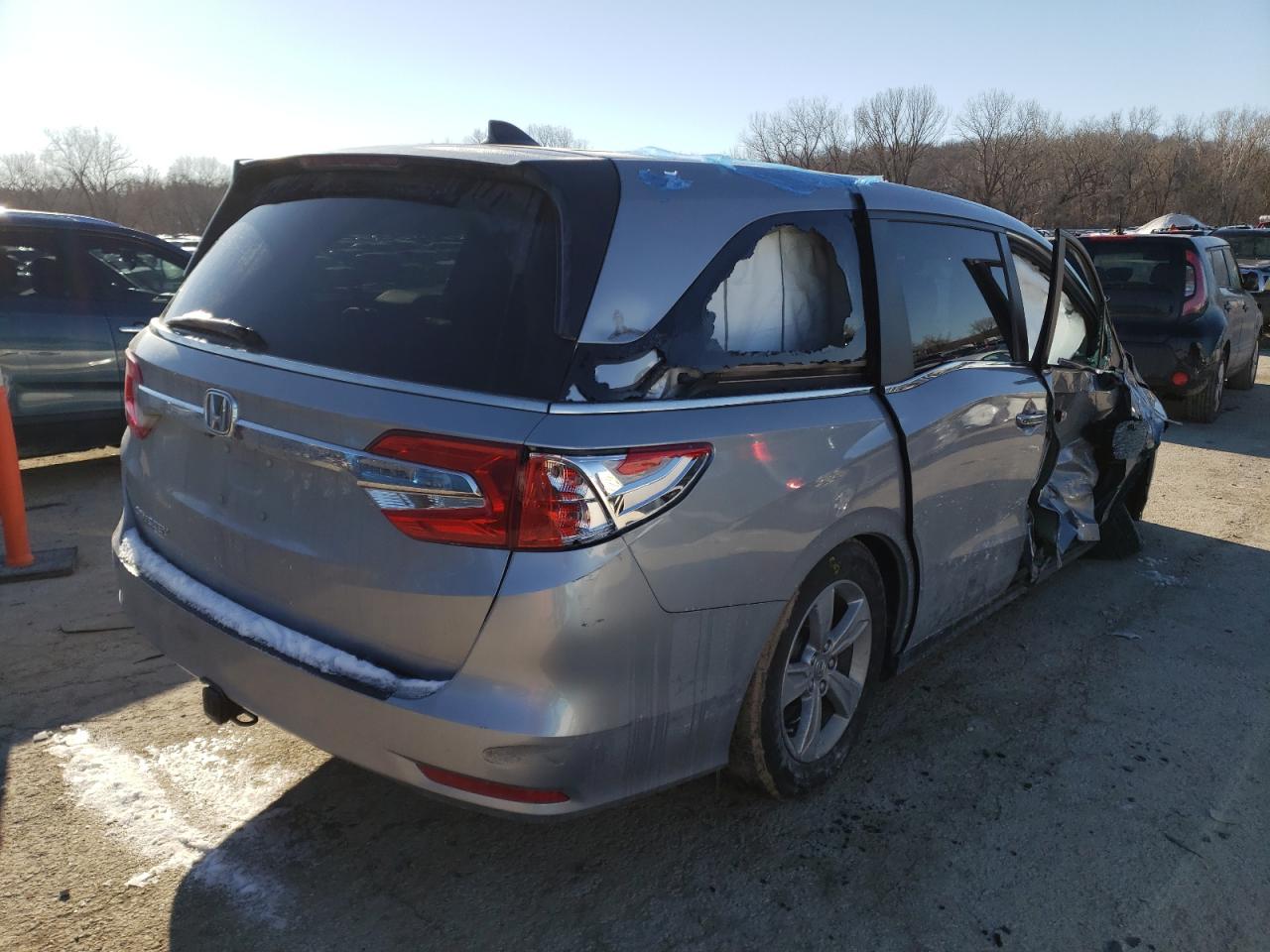 Photo 4 from auction – 2018 HONDA ODYSSEY EX with VIN 5FNRL6H74JB007118
