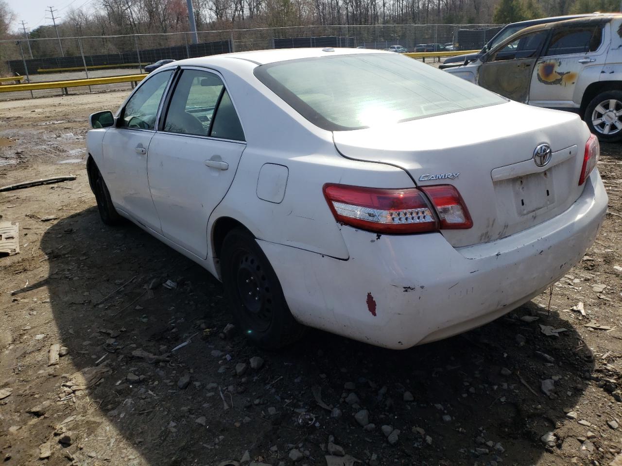 Photo 3 from auction – 2010 TOYOTA CAMRY BASE with VIN 4T1BF3EK8AU578095