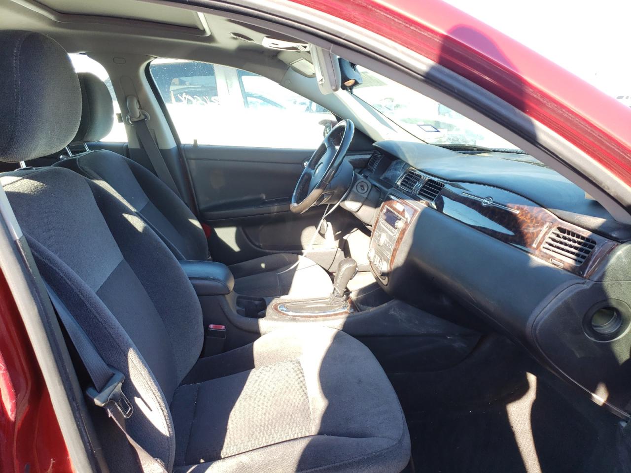 Photo 5 from auction – 2014 CHEVROLET IMPALA LIM with VIN 2G1WB5E32E1189971