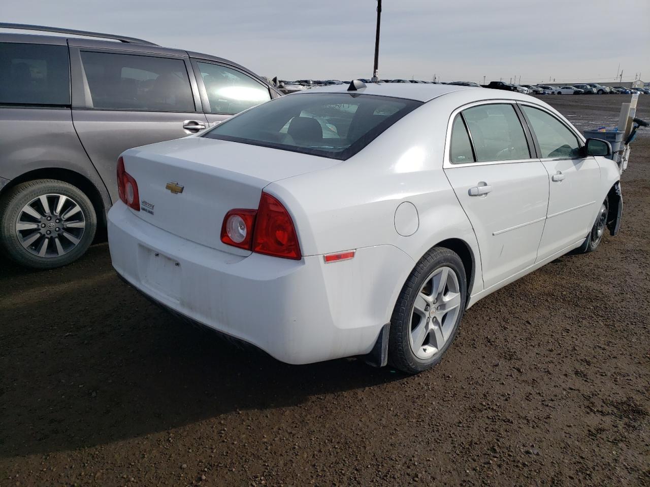 Photo 4 from auction – 2012 CHEVROLET MALIBU LS with VIN 1G1ZB5EU0CF139095