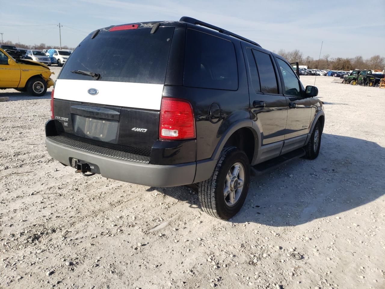 Photo 4 from auction – 2002 FORD EXPLORER with VIN 1FMZU73E02ZA20741