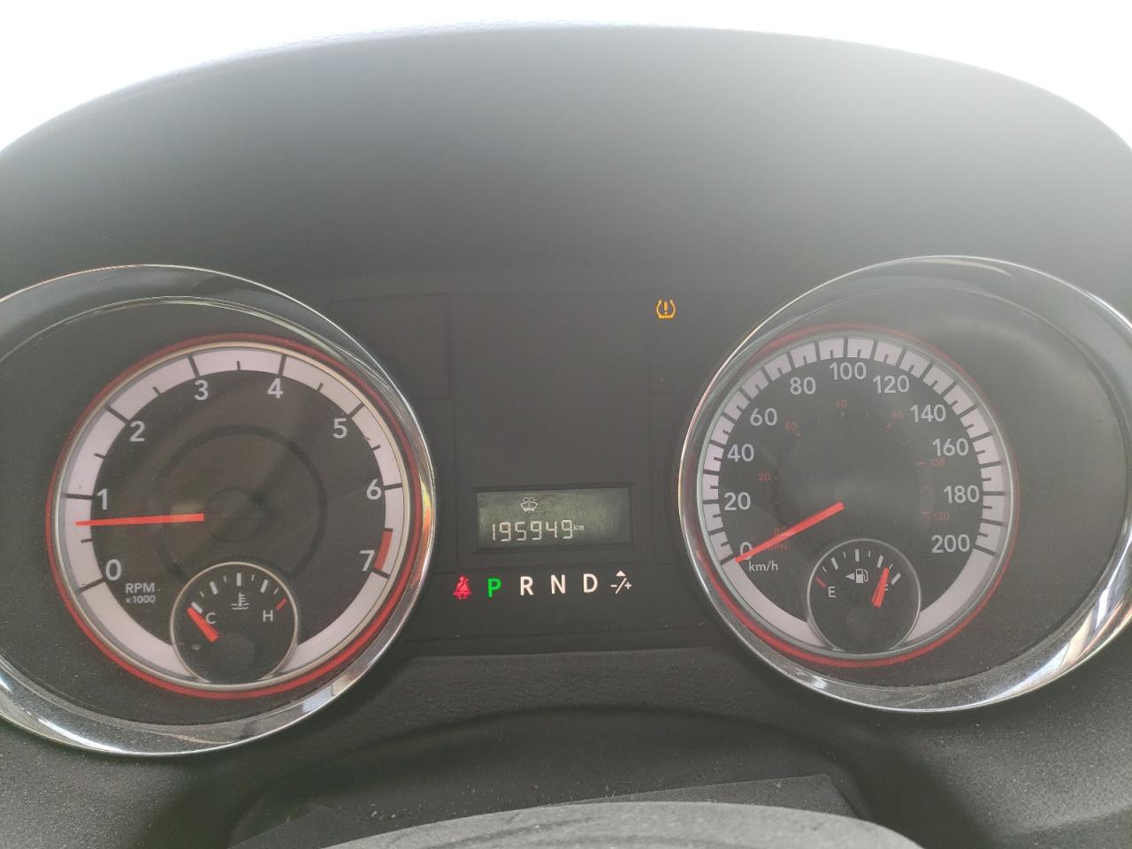 Photo 8 from auction – 2014 DODGE GRAND CARA with VIN 2C4RDGBG1ER286677