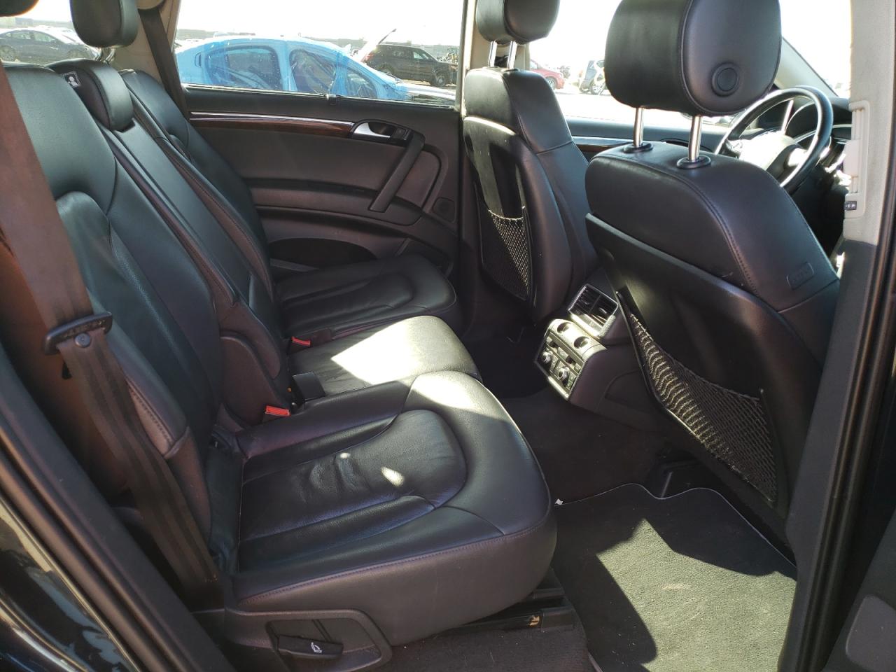 Photo 6 from auction – 2011 AUDI Q7 PREMIUM with VIN WA1LGAFE5BD008585