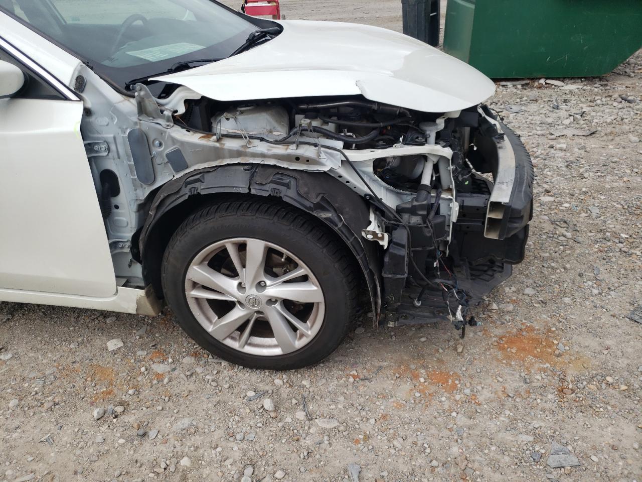 Photo 9 from auction – 2015 NISSAN ALTIMA 2.5 with VIN 1N4AL3AP9FC950220