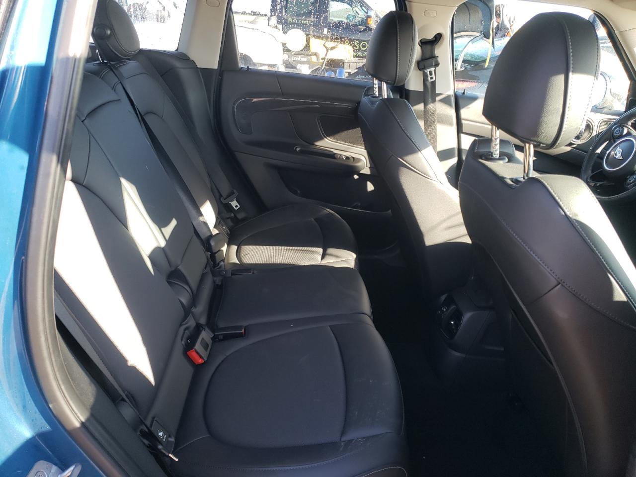 Photo 6 from auction – 2018 MINI COOPER S C with VIN WMZYT5C35J3E62375