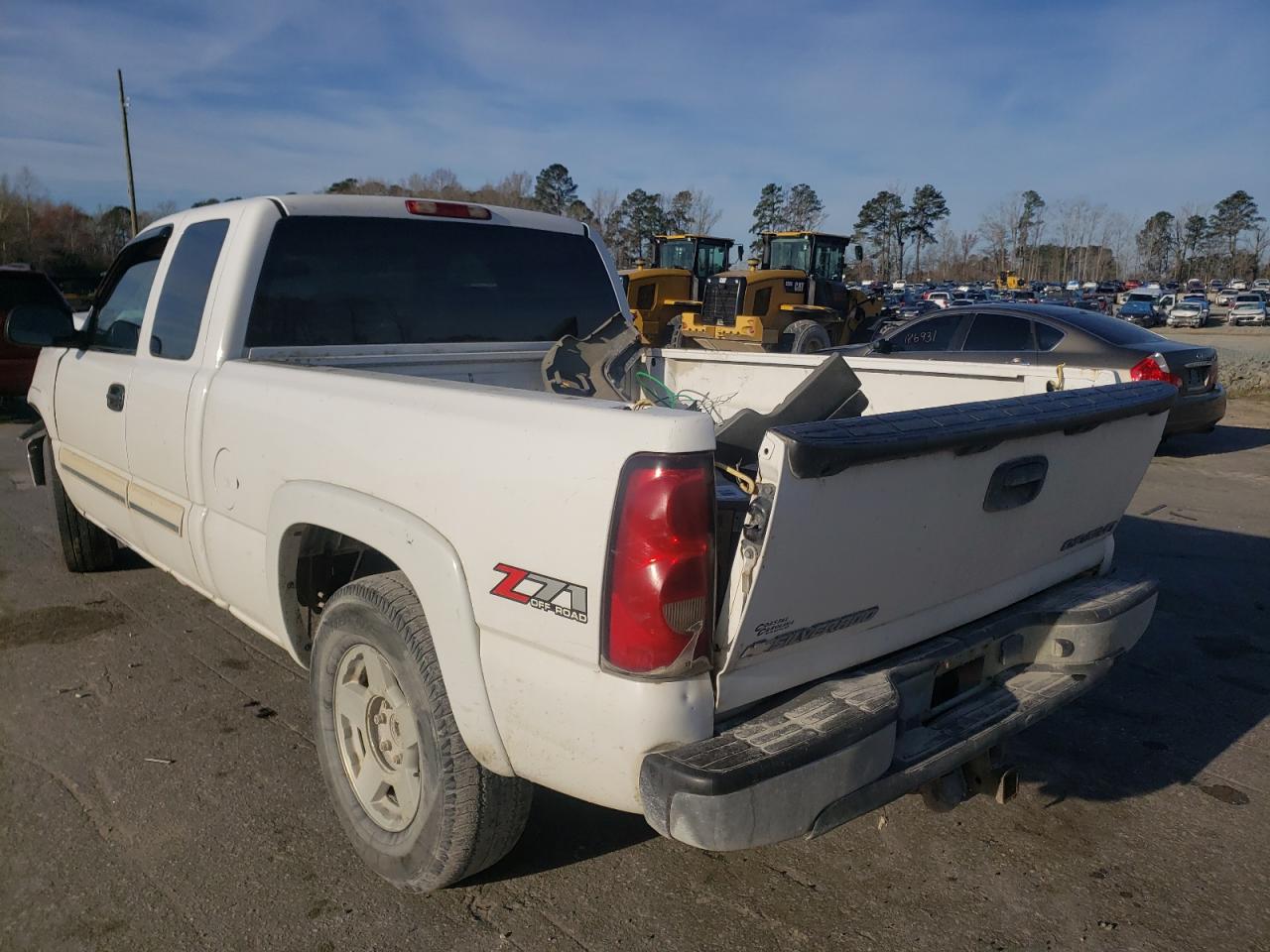 Photo 3 from auction – 2005 CHEVROLET SILVERADO with VIN 1GCEK19Z35Z320617