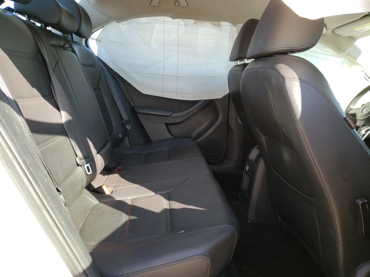 Photo 6 from auction – 2014 VOLKSWAGEN JETTA SE with VIN 3VWD17AJ3EM360511
