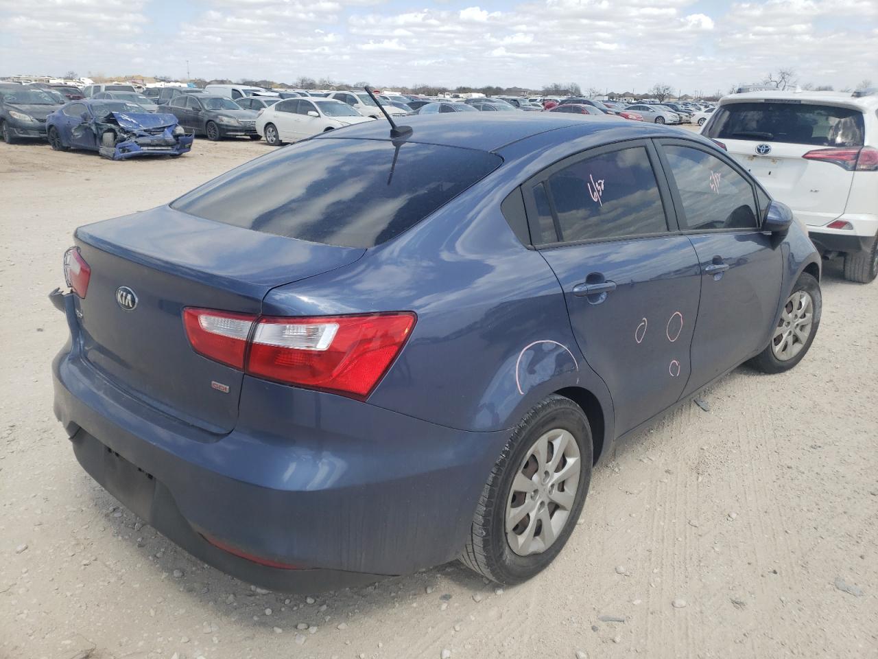 Photo 4 from auction – 2016 KIA RIO LX with VIN KNADM4A34G6550103