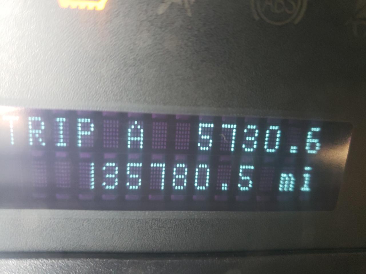 Photo 8 from auction – 2011 FORD ESCAPE HYB with VIN 1FMCU4K35BKC18387