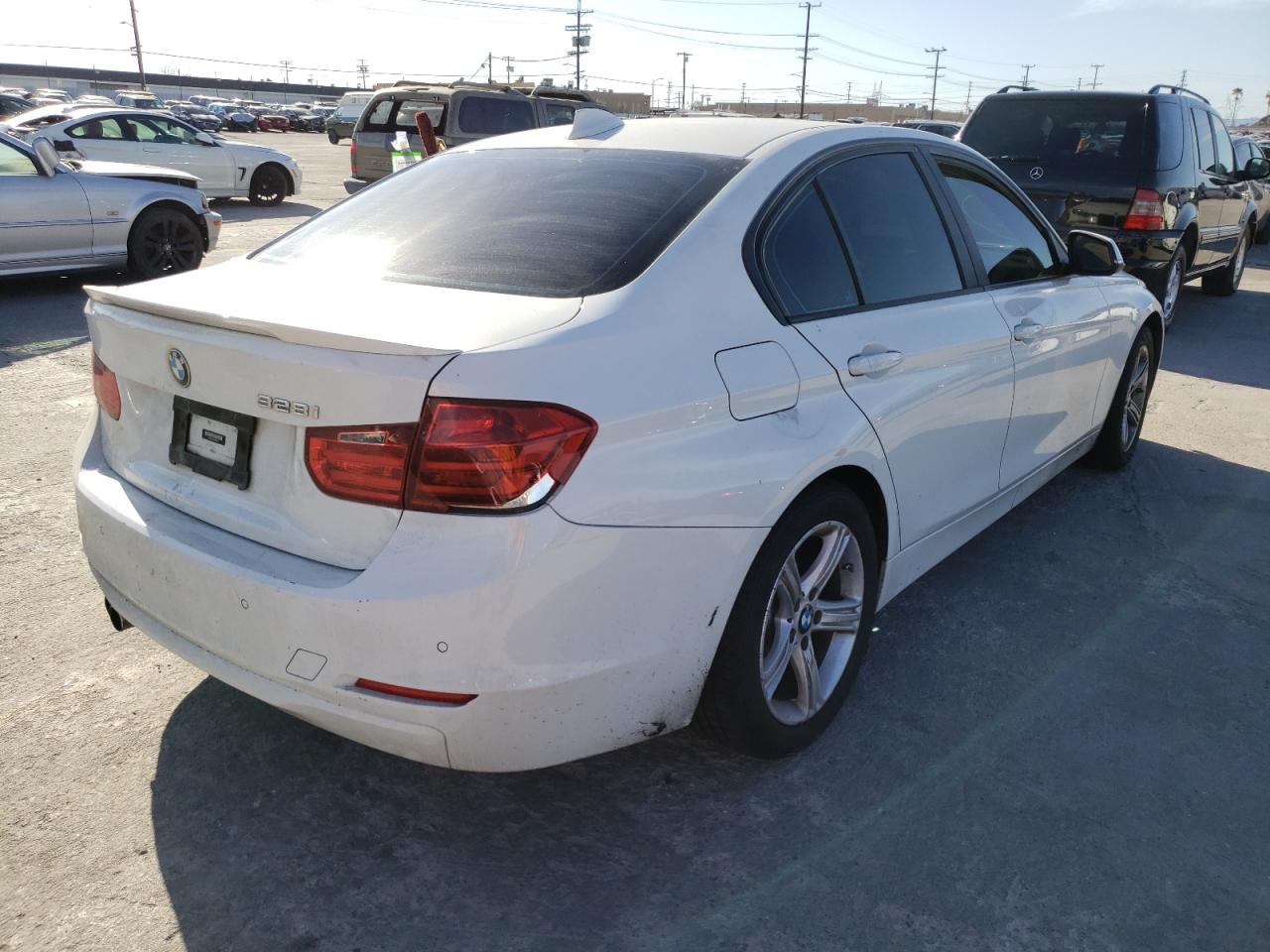 Photo 4 from auction – 2015 BMW 328 I SULE with VIN WBA3C1C55FP852147